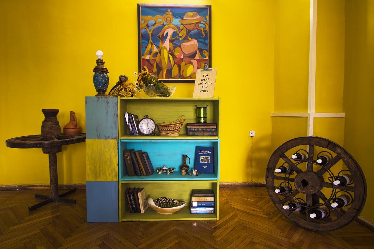 Royz Hostel Tbilisi ภายนอก รูปภาพ