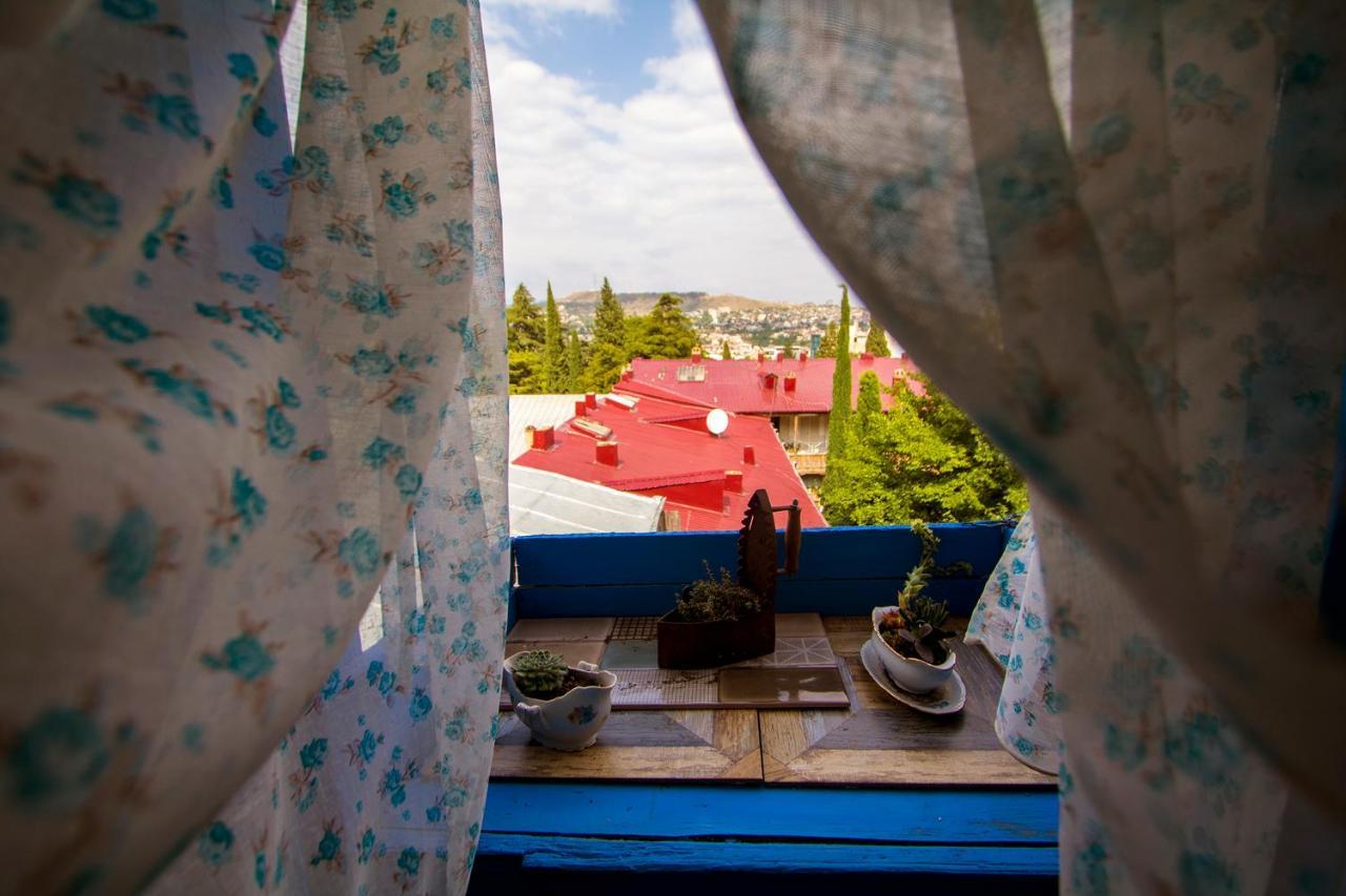 Royz Hostel Tbilisi ภายนอก รูปภาพ